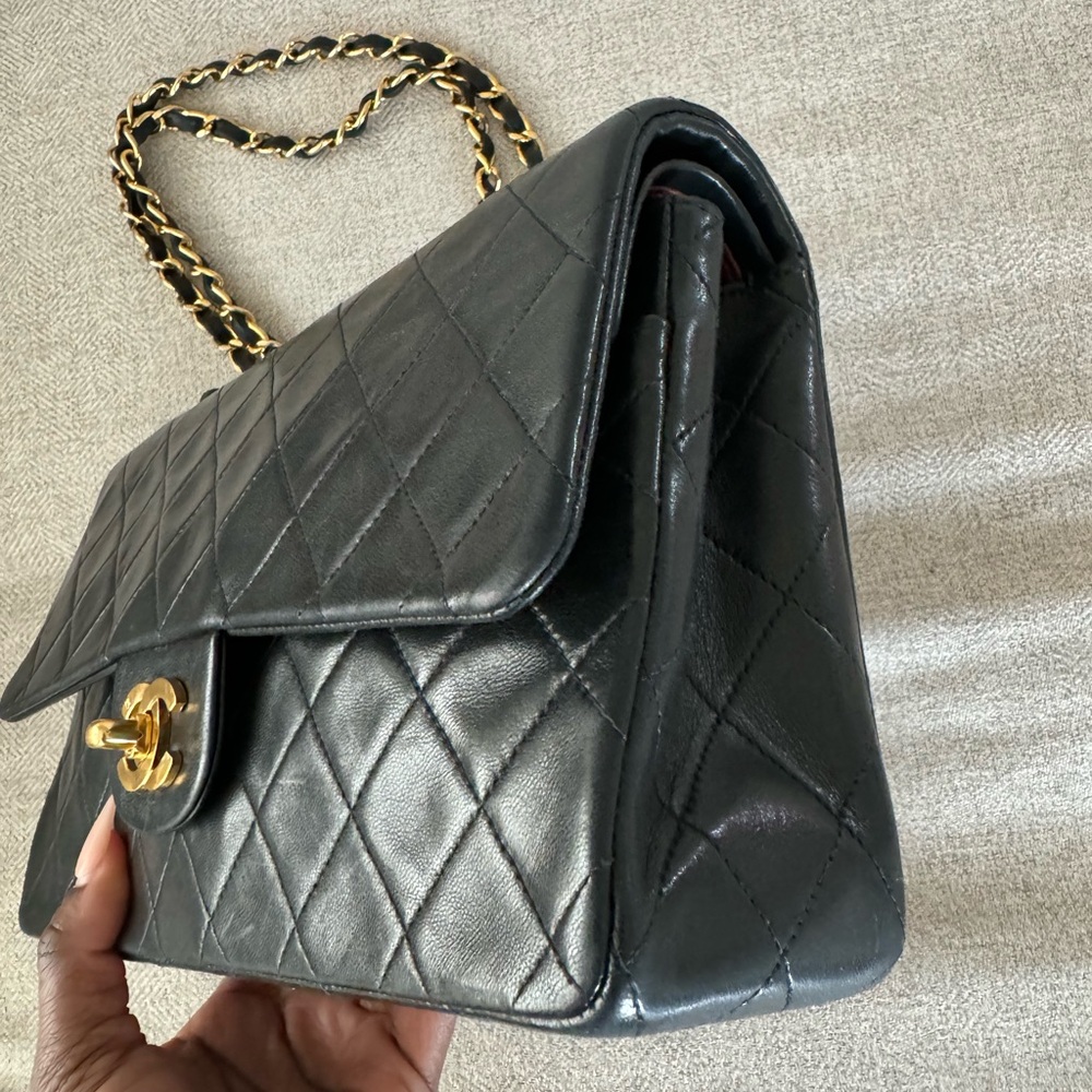 Vintage 18k Chanel double flap classic medium bag black - Picture 5 of 10